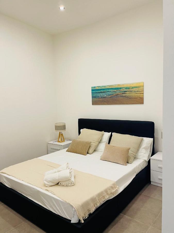 Apartament On The Sea And With Swimming Pool Taormina Exterior photo